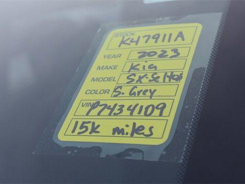 Used 2023 Kia Seltos SX w/ SX Sunroof Package image 14