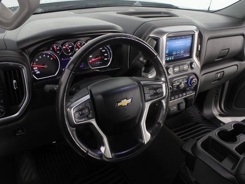 Used 2021 Chevrolet Silverado 1500 LT w/ Bed Protection Package image 8