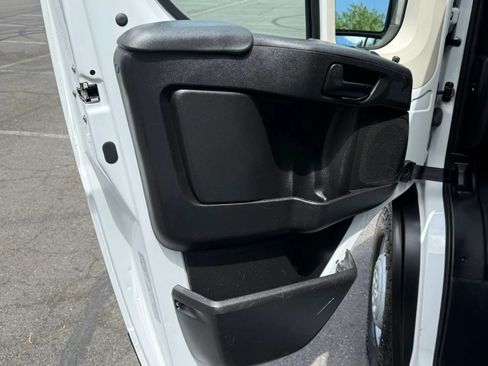 Used 2021 RAM ProMaster 2500 FWD image 19