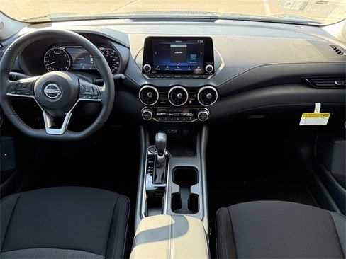 New 2025 Nissan Sentra SV image 12
