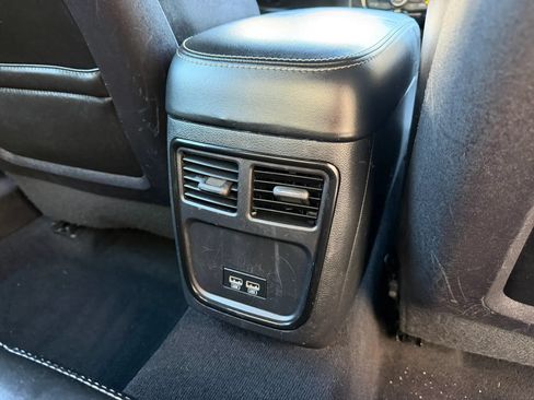 Used 2021 Chrysler 300 S RWD image 18
