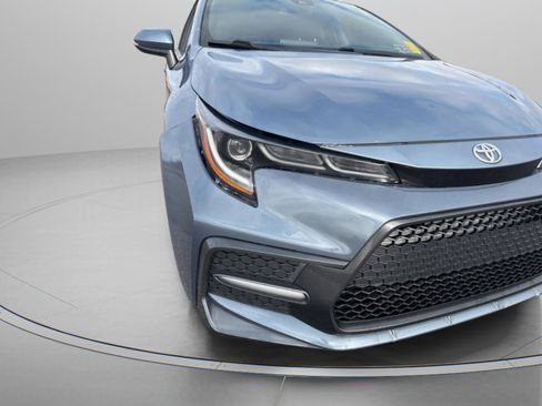 Used 2020 Toyota Corolla SE image 32