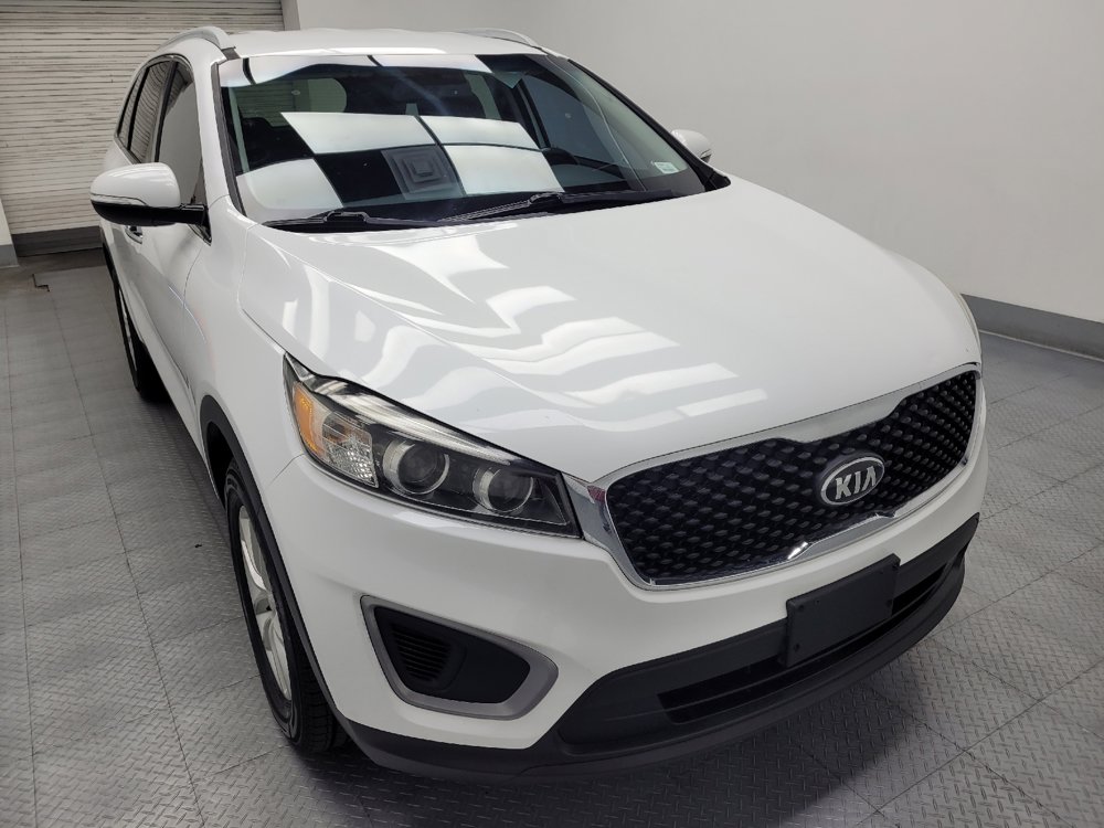 Used 2016 Kia Sorento AWD w/ LX Convenience Package image 14