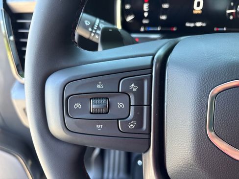 New 2026 GMC Sierra 1500 4x4 Crew Cab AT4X w/ LPO, Black Badging Package image 28