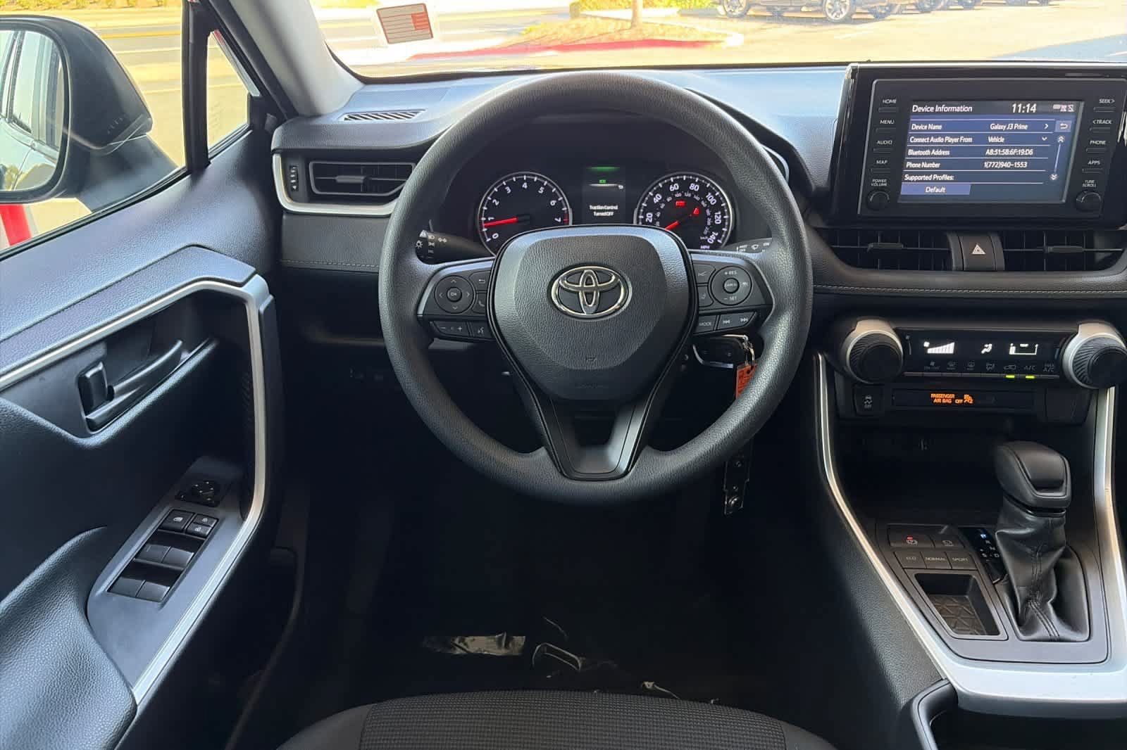 Used 2019 Toyota RAV4 LE FWD image 14
