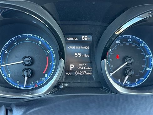 Used 2014 Toyota Corolla L image 32