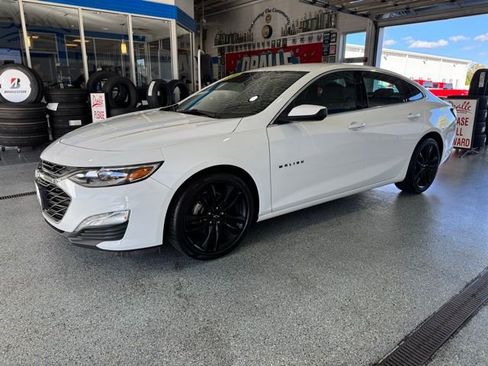 Used 2023 Chevrolet Malibu LT w/ Sport Edition image 4