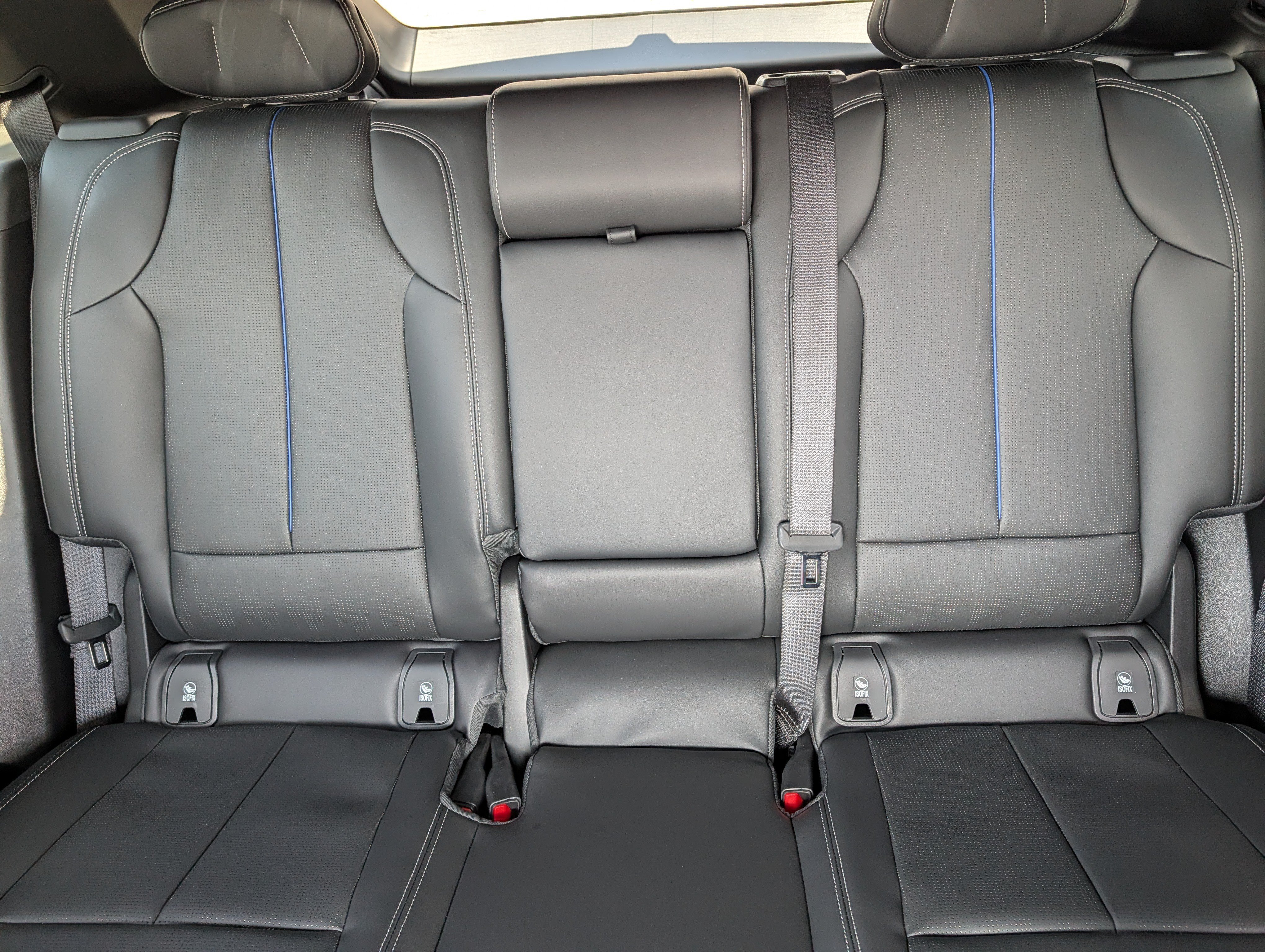 Used 2026 Cadillac Lyriq Sport w/ LPO, Floor Liner Package AWD/4WD image 10