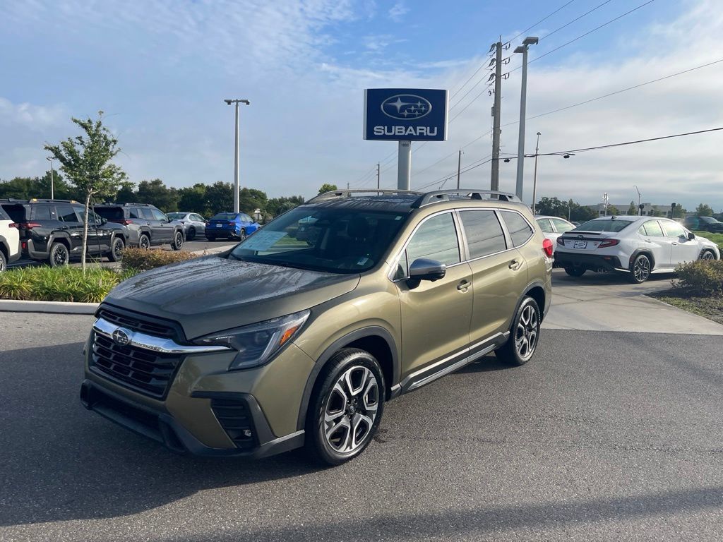 Used 2023 Subaru Ascent Limited w/ Technology Package AWD/4WD image 1
