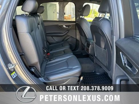 Used 2020 Audi Q7 3.0T Prestige AWD/4WD image 18