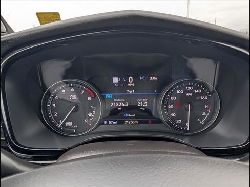 Used 2024 Cadillac XT6 Premium Luxury w/ Technology Package image 18