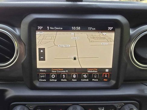 Used 2020 Jeep Wrangler Unlimited Sahara image 20
