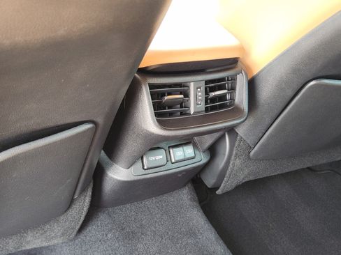 Used 2025 Lexus ES 350 w/ Premium Package FWD image 31