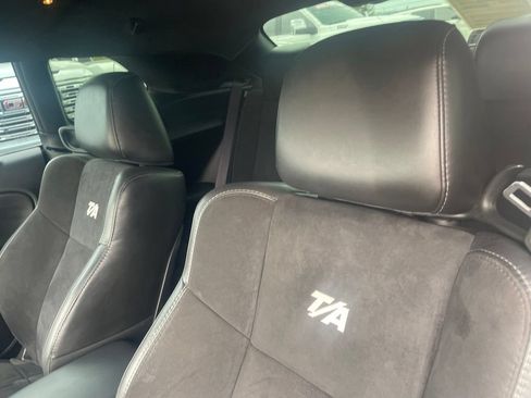 Used 2022 Dodge Challenger R/T Scat Pack RWD image 22