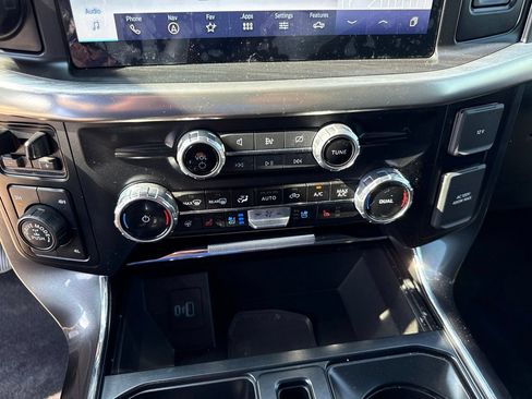 Used 2023 Ford F150 Lariat AWD/4WD image 25