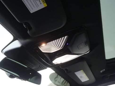 Used 2023 BMW X3 sDrive30i w/ M Sport Package RWD image 21