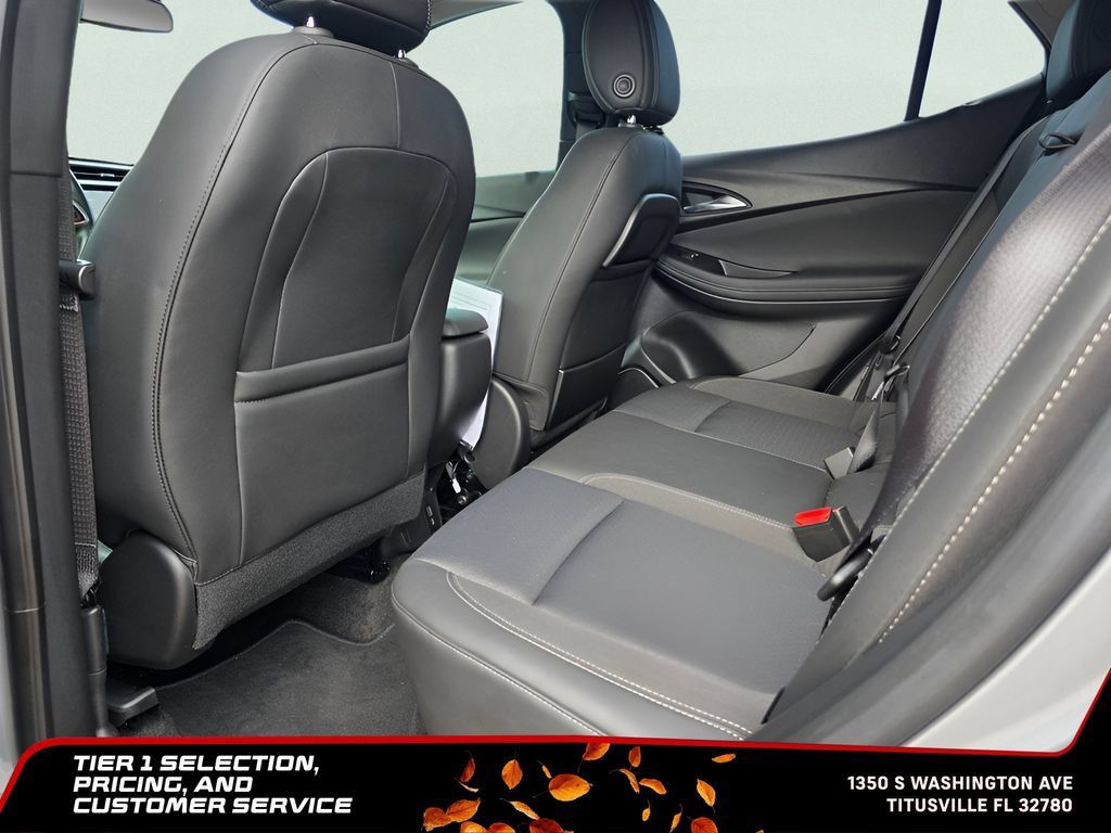 Used 2023 Buick Encore GX Select w/ Safety Package II FWD image 31