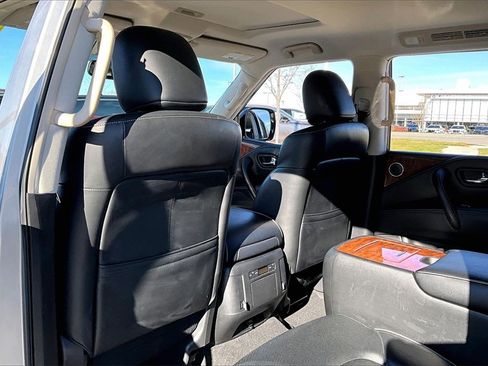 Certified 2018 INFINITI QX80 Base image 31