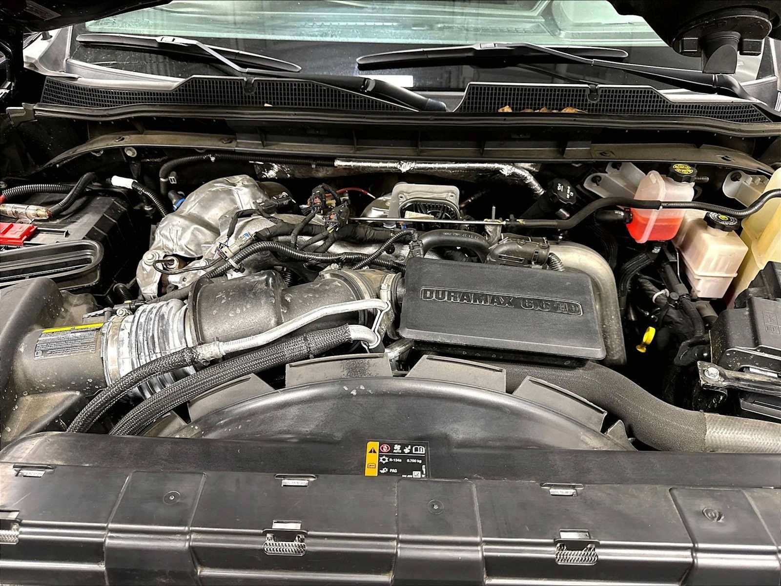 Used 2024 Chevrolet Silverado 2500 LT AWD/4WD image 36