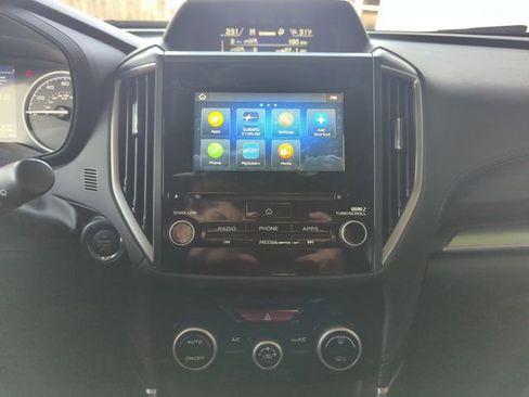 Used 2023 Subaru Forester Premium image 24