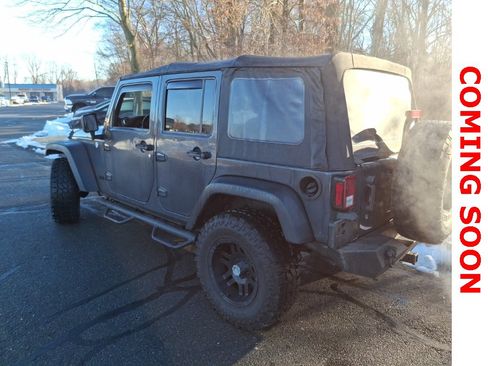 Used 2018 Jeep Wrangler Unlimited Sport w/ Connectivity Group image 6