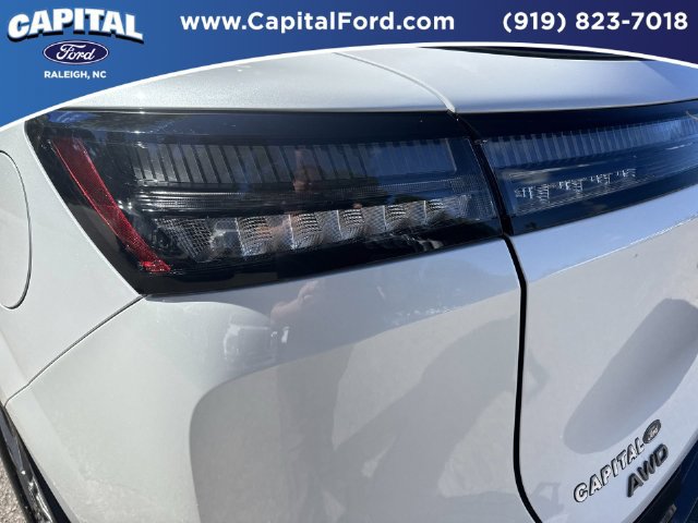 Used 2025 Nissan Murano SL w/ Cargo Package AWD/4WD image 15