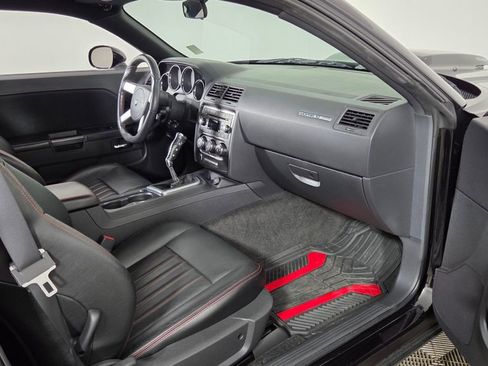 Used 2010 Dodge Challenger R/T w/ Mopar 10 Pkg RWD image 23
