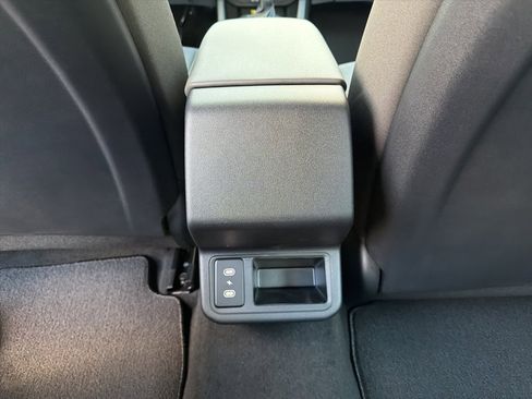 New 2025 Kia K4 LXS image 23