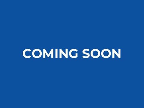 Used 2021 Hyundai Santa Fe SEL w/ Convenience + Premium Package FWD image 2