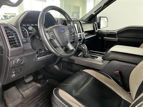 Used 2019 Ford F150 XLT w/ Equipment Group 302A Luxury AWD/4WD image 12