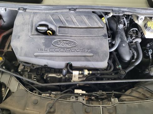 Used 2017 Ford Escape SE FWD image 30