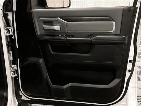 Used 2022 RAM 2500 Big Horn image 18