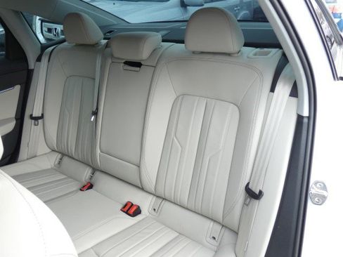 Used 2024 Audi A6 2.0T Premium w/ Convenience Package AWD/4WD image 19