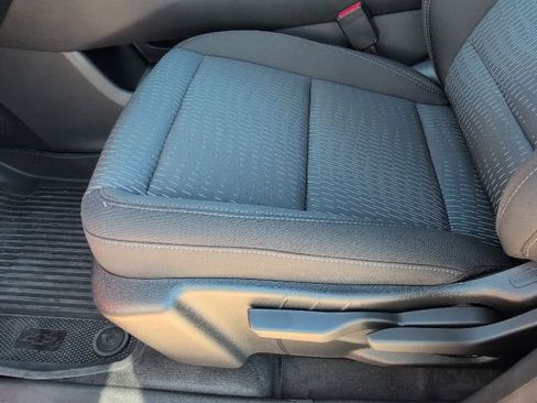 New 2026 Chevrolet Equinox LT image 12