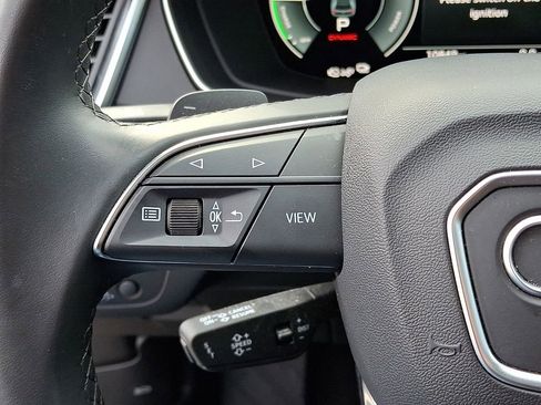 Used 2023 Audi Q5 e Premium Plus w/ Premium Plus Package image 24