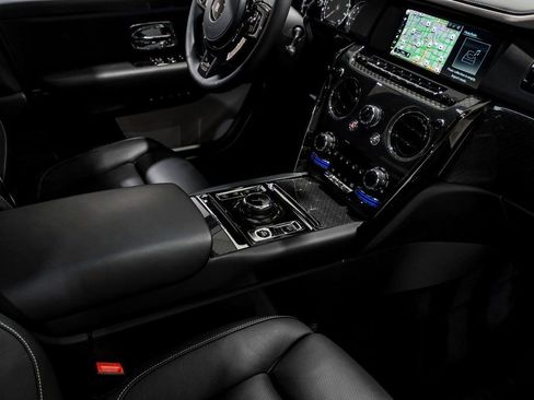 Used 2023 Rolls-Royce Cullinan Black Badge w/ Driver's Package image 19