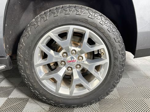 Used 2019 GMC Yukon SLT RWD image 33