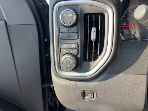 Used 2021 Chevrolet Silverado 1500 RST image 18