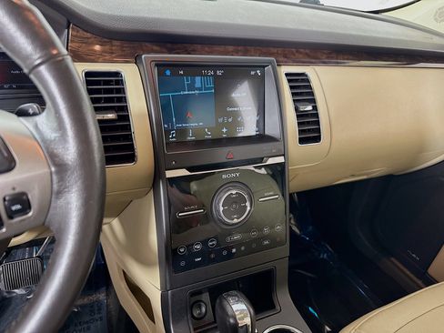 Used 2018 Ford Flex Limited w/ Equipment Group 303A AWD/4WD image 15