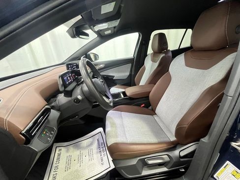 Certified 2023 Volkswagen ID.4 Pro image 10