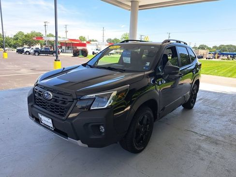 Used 2024 Subaru Forester Wilderness w/ Wilderness Package AWD/4WD image 3