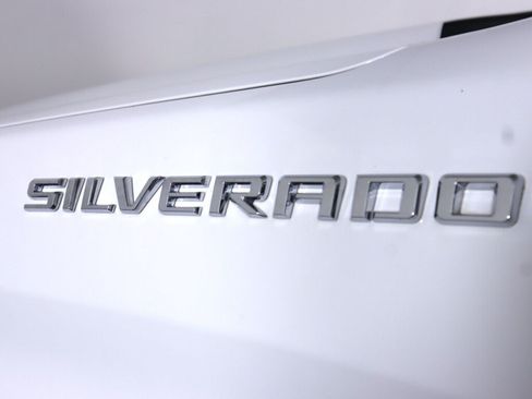 Used 2021 Chevrolet Silverado 1500 W/T w/ WT Convenience Package AWD/4WD image 29
