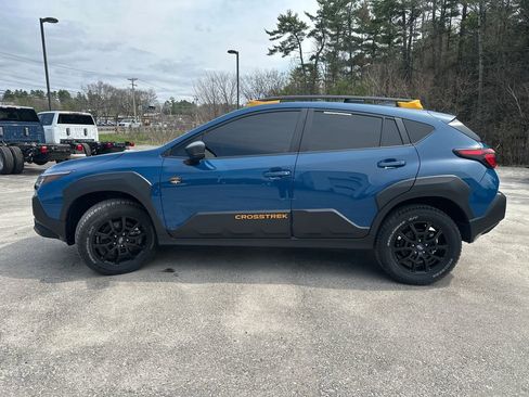 Used 2025 Subaru Crosstrek 2.5i Wilderness w/ Crosstrek Mirror Package AWD/4WD image 2