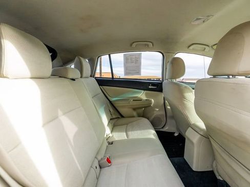 Used 2014 Subaru Crosstrek 2.0i Premium w/ Popular Package #2 image 19