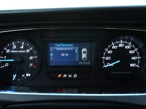 Used 2019 Ford Taurus Police Interceptor AWD image 13