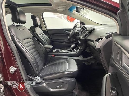 Used 2017 Ford Edge SEL w/ Equipment Group 201A AWD/4WD image 24