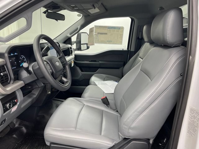 New 2024 Ford F550 4x4 Regular Cab Super Duty image 20