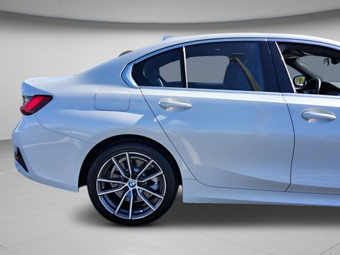 Used 2019 BMW 330i xDrive Sedan image 33