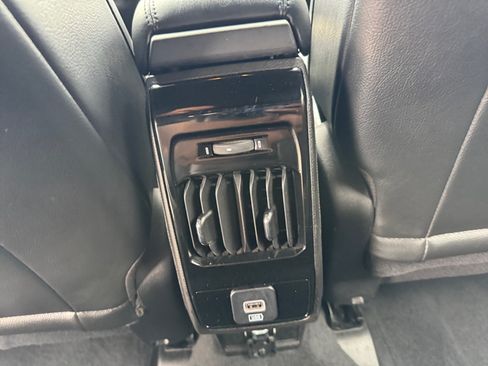 Used 2023 Jeep Compass Latitude AWD/4WD image 27
