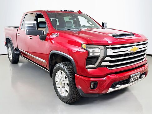 Certified 2024 Chevrolet Silverado 2500 High Country w/ Technology Package AWD/4WD image 3